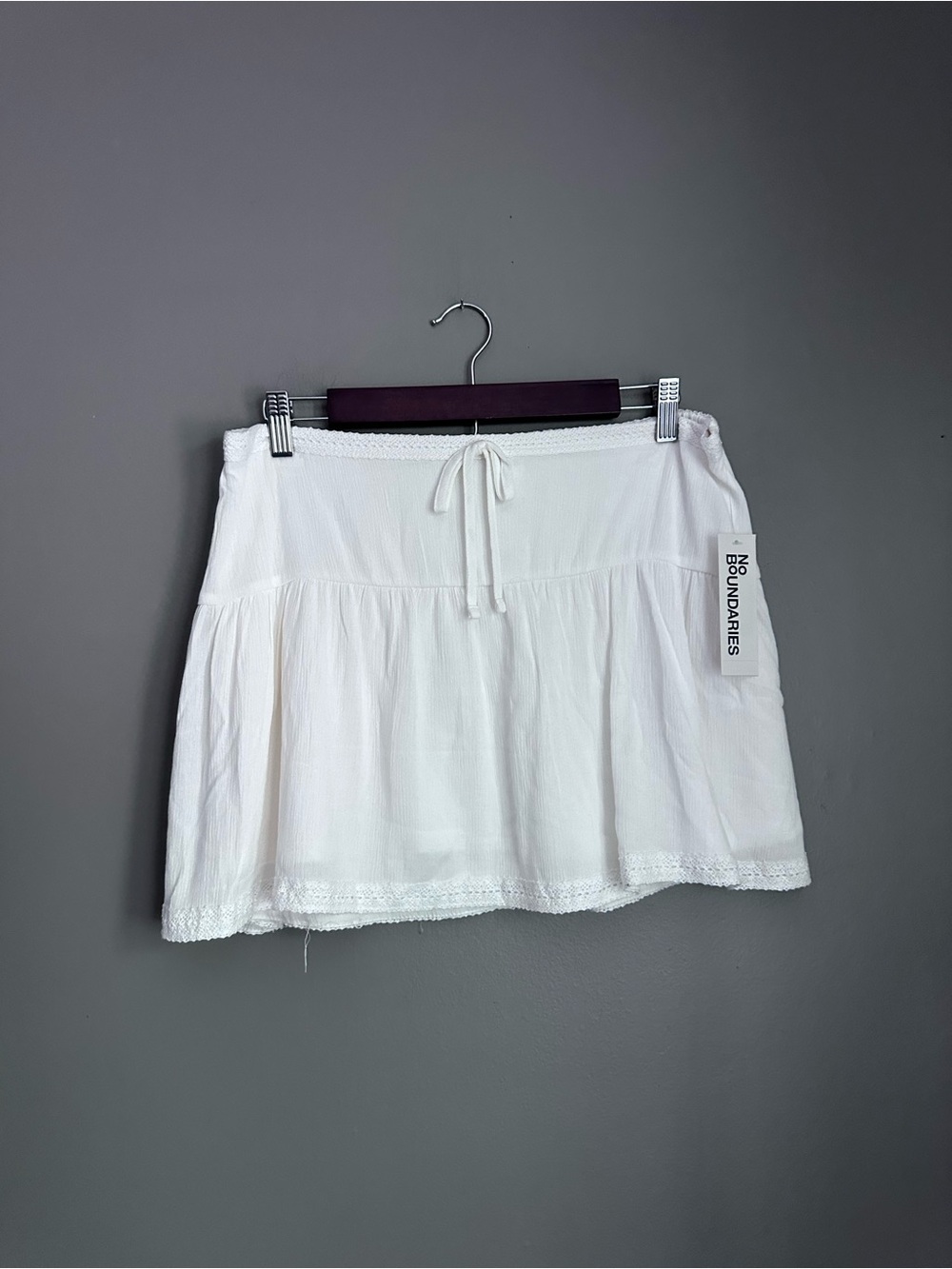 No Boundaries Peplum Mini Skirt Women’s (US) Size Large (UK 14-16)